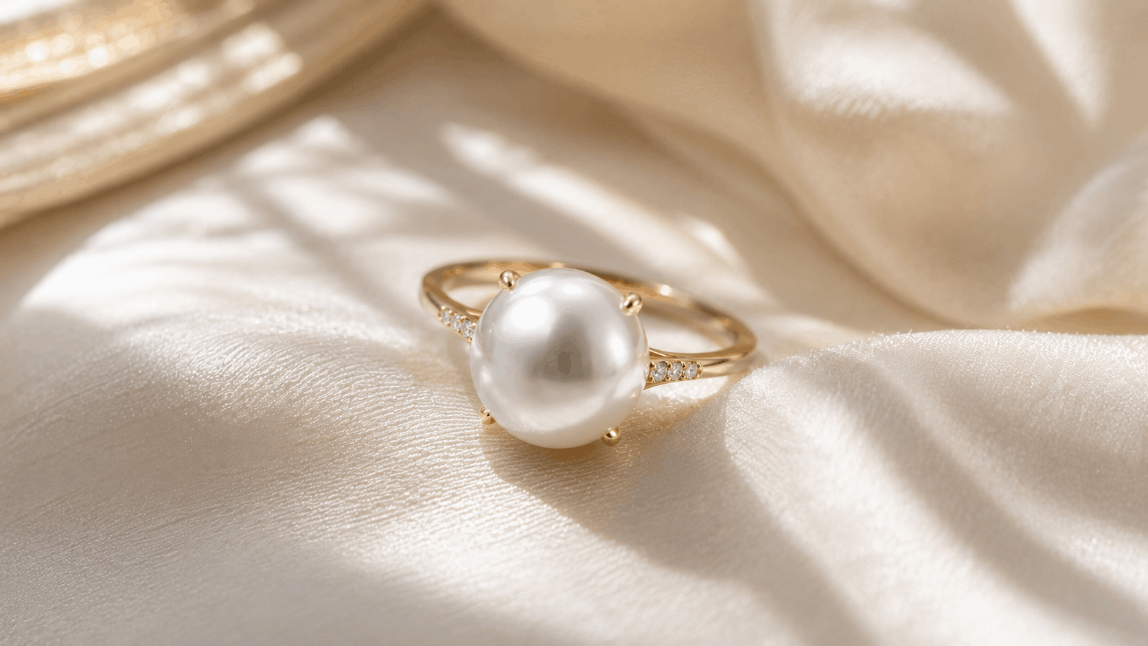 03. South Sea Pearl Rings som Forlovelsesringer